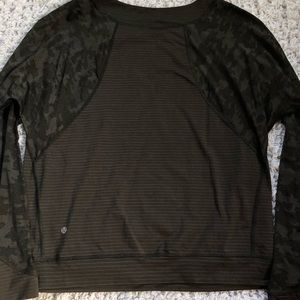 Camo Lululemon Top!
